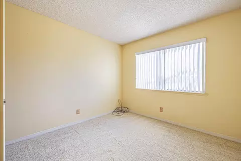 37708 26th St E, Palmdale, CA 93550 photo 10