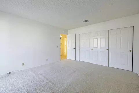 220 Eagle Ln, Palmdale, CA 93551 photo 21