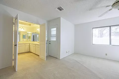 220 Eagle Ln, Palmdale, CA 93551 photo 17
