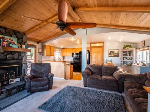 17480 Bold Venture Dr, Tehachapi, CA 93561 photo 11