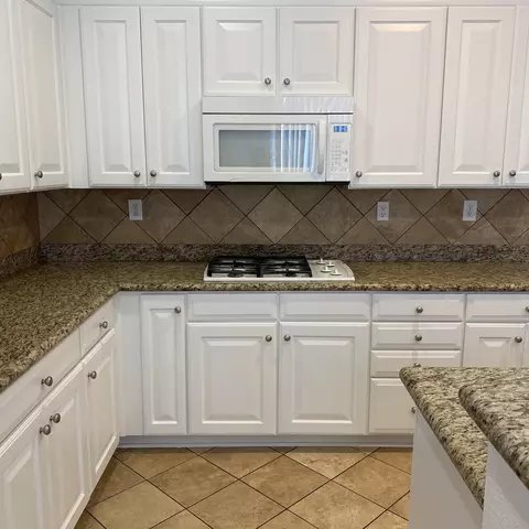 1643 E Ave J 4, Lancaster, CA 93535 photo 12
