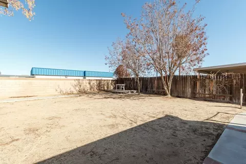 2135 Bend Ave, Lancaster, CA 93535 photo 30