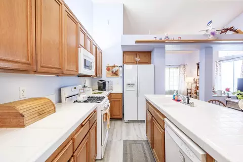 2135 Bend Ave, Lancaster, CA 93535 photo 11