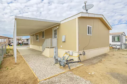 2330 Avenue J8 E #133, Lancaster, CA 93535 photo 5