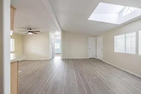 2330 Avenue J8 E #133, Lancaster, CA 93535 photo 9