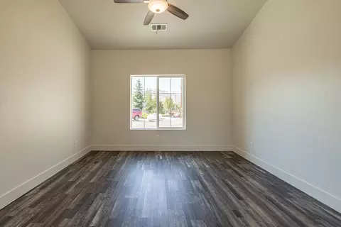 20016 Sears Dr, Tehachapi, CA 93561 photo 18