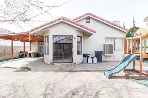 37010 Jenna Ln, Palmdale, CA 93550 photo 25