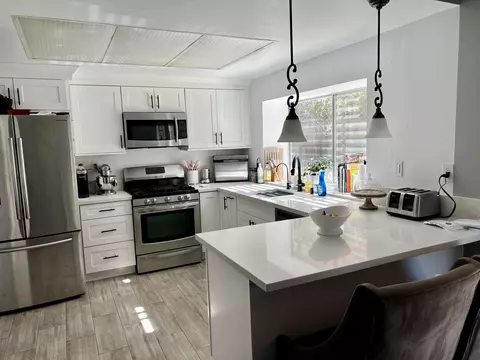 5038 Adobe Dr, Palmdale, CA 93552 photo 4