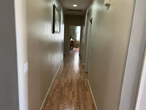 1621 Sutherland St, Lancaster, CA 93534 photo 4