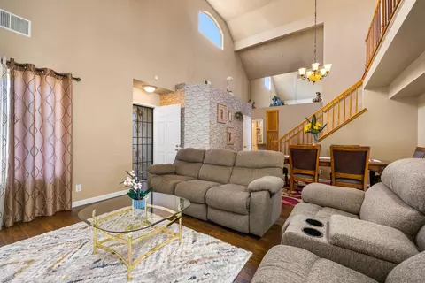 5231 Sunburst Dr, Palmdale, CA 93552 photo 6