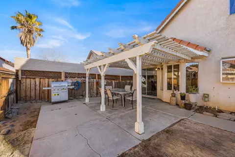 5231 Sunburst Dr, Palmdale, CA 93552 photo 21