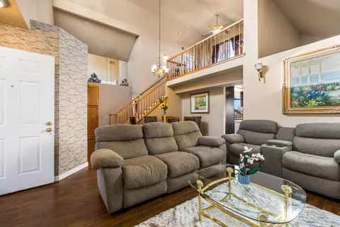 5231 Sunburst Dr, Palmdale, CA 93552 photo 4