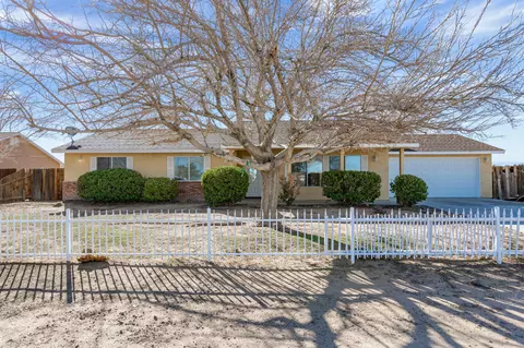 8424 Lime Ave, California City, CA 93505
