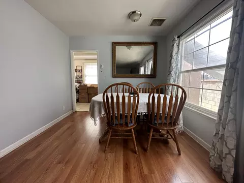 1346 Ivyton St W, Lancaster, CA 93534 photo 5