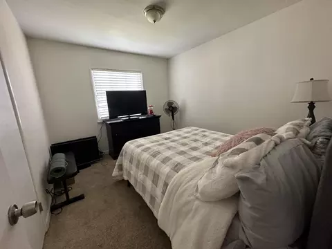 1346 Ivyton St W, Lancaster, CA 93534 photo 8