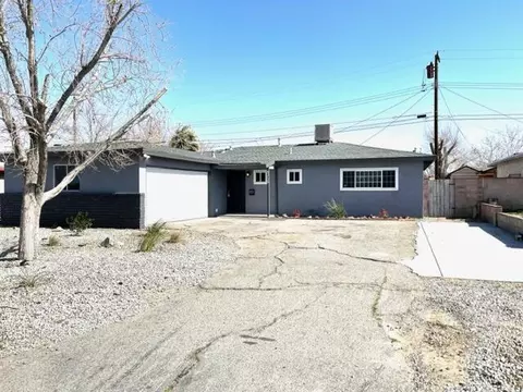 43720 Heaton Ave, Lancaster, CA 93534 photo 2