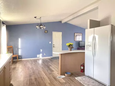 2285 Backus Rd, Mojave, CA 93501 photo 7
