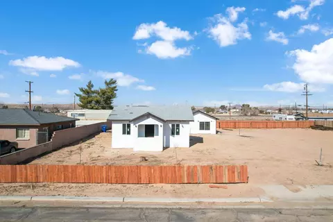26819 Nichols St, Boron, CA 93516
