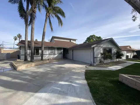 2660 Maryknoll Dr, Colton, CA 92324 photo 2