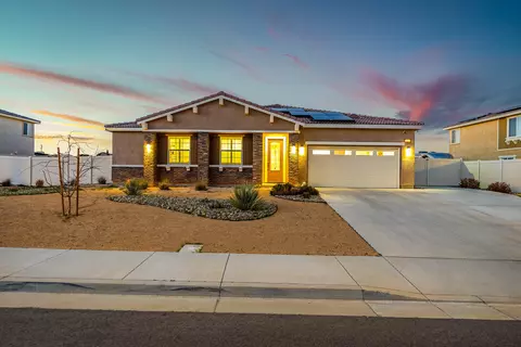 7019 Firestone Dr, Palmdale, CA 93551 photo 2