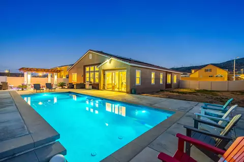 7019 Firestone Dr, Palmdale, CA 93551 photo 3