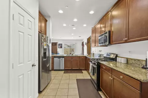 2054 Jenner St, Lancaster, CA 93535 photo 14