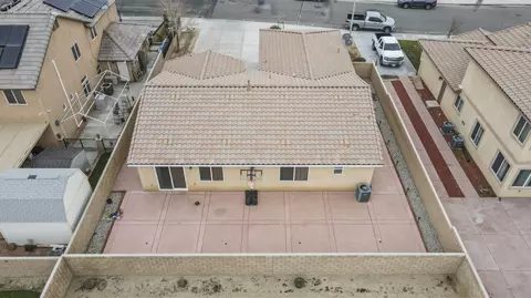 2054 Jenner St, Lancaster, CA 93535 photo 3