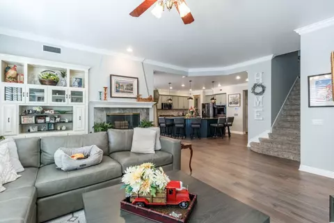 5711 Indian Pointe Dr, Simi Valley, CA 93063 photo 9