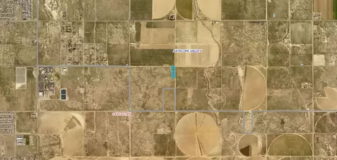Cor 55 St E Street E, Lancaster, CA 93535 photo 5