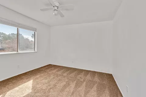 37040 Bordeaux St, Palmdale, CA 93550 photo 15