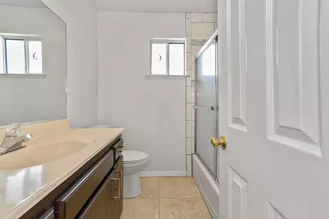 37040 Bordeaux St, Palmdale, CA 93550 photo 12