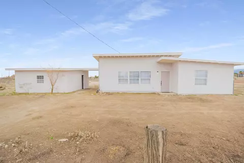 36126 Cheseboro Rd, Palmdale, CA 93552
