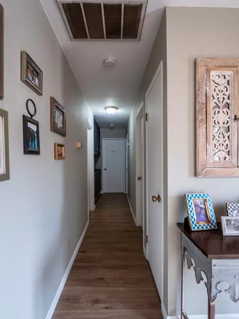 21301 Stage Dr, Tehachapi, CA 93561 photo 8