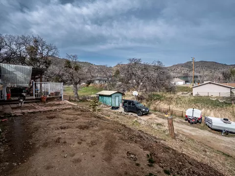 21301 Stage Dr, Tehachapi, CA 93561 photo 14