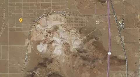 45 Th St West At Wilshire Ave, Mojave, CA 93501