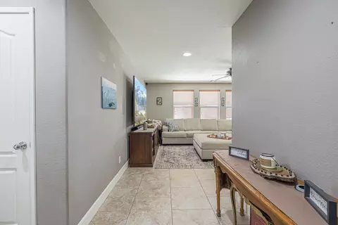 3306 James Ct, Lancaster, CA 93535 photo 5