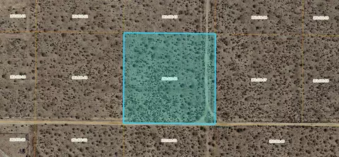 Cor Felsite Ave 87th St W, Rosamond, CA 93560