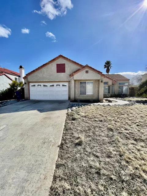 4030 Claret Ct, Palmdale, CA 93552