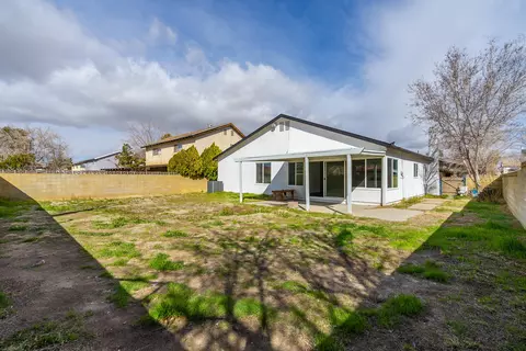 44621 Benald St, Lancaster, CA 93535 photo 23