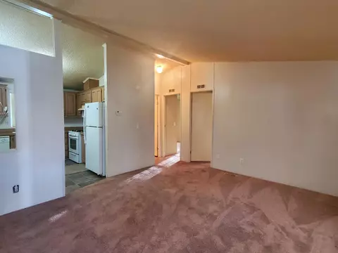 45111 25th St E #121, Lancaster, CA 93535 photo 5