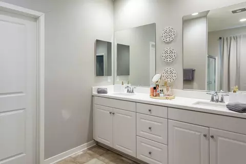 4251 W Ivyton St, Lancaster, CA 93536 photo 9