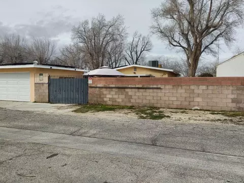 1204 W Ivyton St, Lancaster, CA 93534 photo 7