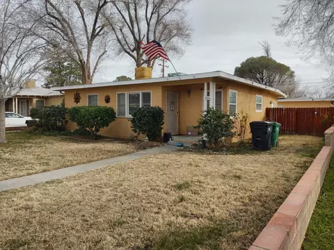 1204 W Ivyton St, Lancaster, CA 93534 photo 3