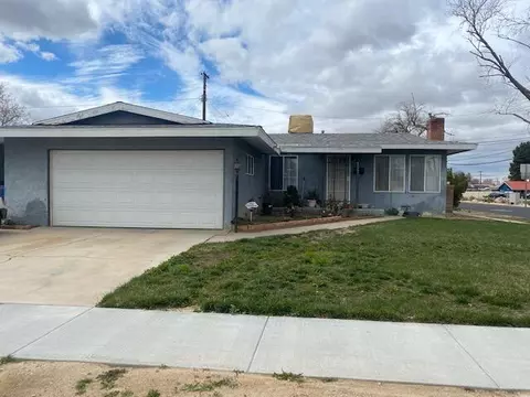 44353 4th St, Lancaster, CA 93535 photo 1
