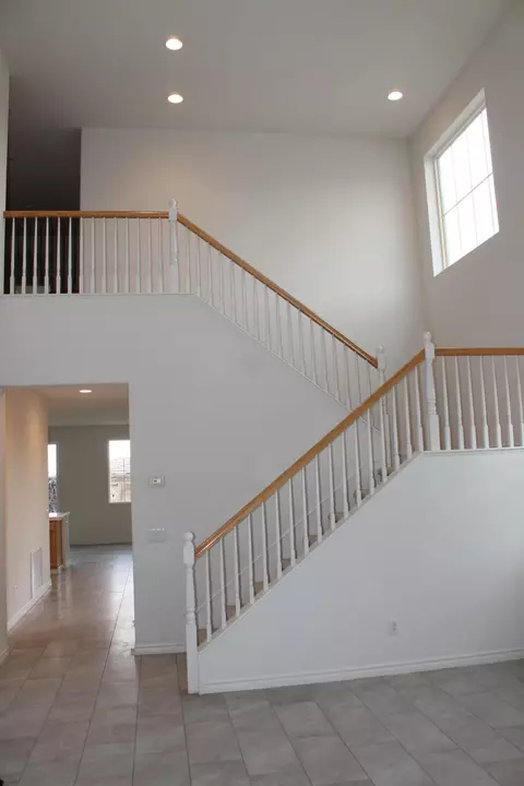 2801 Similax Ct, Palmdale, CA 93551 photo 6