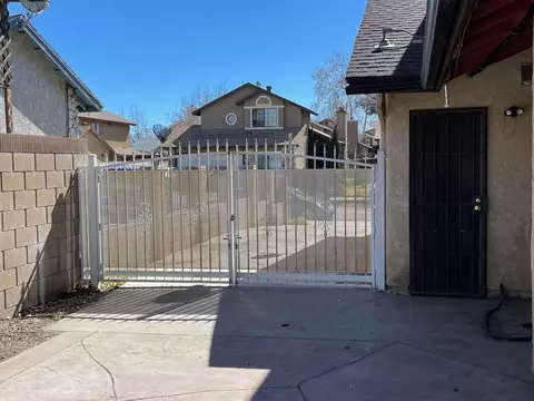 639 E Jackman St, Lancaster, CA 93535 photo 6