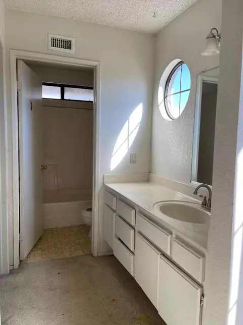 639 E Jackman St, Lancaster, CA 93535 photo 15
