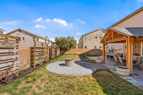 6103 Ryans Pl, Lancaster, CA 93536 photo 28