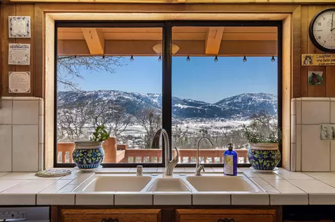 24741 Deertrail Dr, Tehachapi, CA 93561 photo 12