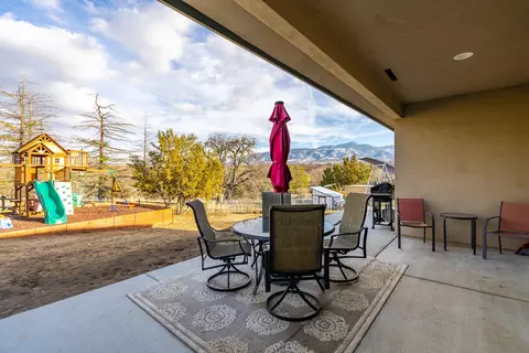 20908 Ridgeway Dr, Tehachapi, CA 93561 photo 33